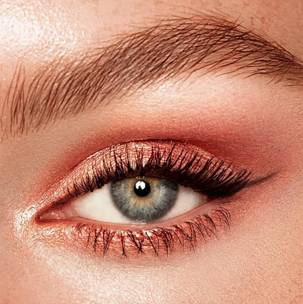 Charlotte Tilbury add shimmering